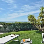 Alojamento de Acomodação e Pequeno-almoço Grachira 4*