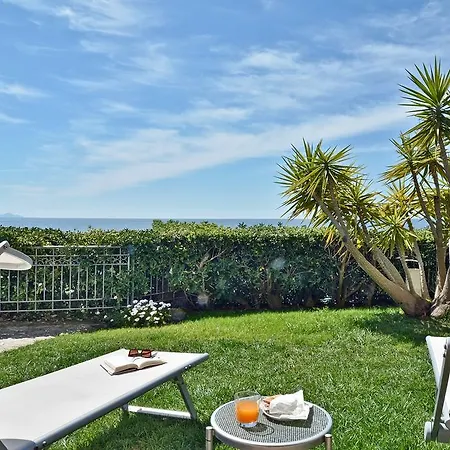 Frühstückspension Grachira 4*